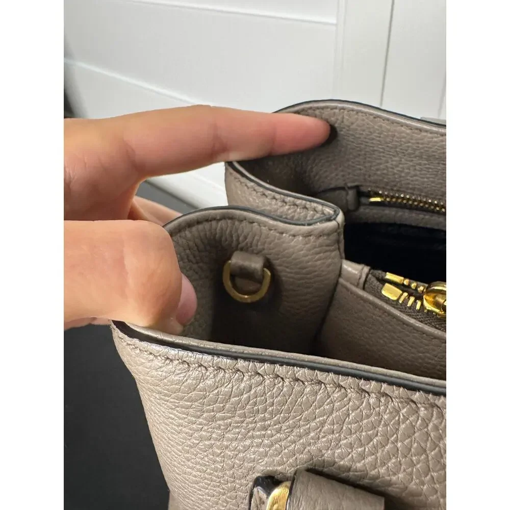 Prada | Vitello Daino Leather Handbag